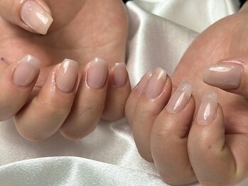 Asteria nail salonの写真/【ネイル初心者様大歓迎】「何が似合うか分からない」もプロが解決♪一つずつ確認しながら進めます★