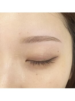 エルブリンク(elblink)の写真/眉毛専門サロン★経験豊富なプロが理想の美眉をご提案！左右のバランス、眉メイクのお悩みはelblinkへ