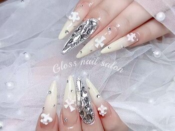 グロース(Gloss)の写真/【多彩なデザインにあなた好みのパーツをつけ放題★】あなただけの特別なネイルデザインを作りましょう♪