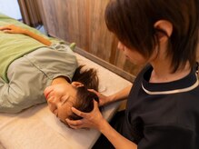 クマの冬眠 南川添店/施術風景