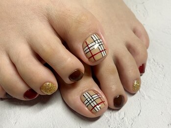 エーネイルルーム(A.Nail.room)/バーバリー風チェック柄