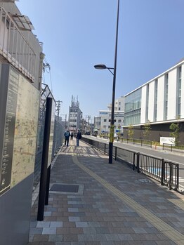 ペリドット(peridot)/【道案内】2.階段おりて直進