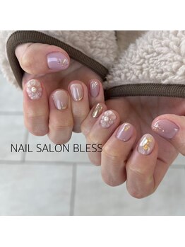 ブレス(BLESS)/ぷっくりフラワー