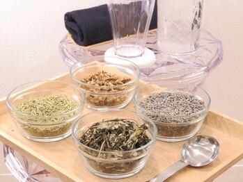 エムラボ 池袋店(M LABO)/よもぎ蒸し