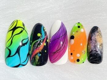 ネイルズ とんぷそん/ネオン夏ネイル♪