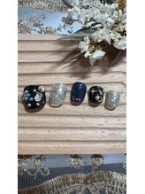 プルメリアドット(Plumeria.)/ビジューネイル