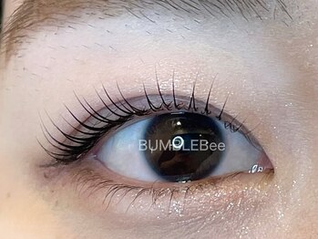 バンブルビー(BUMBLEBee)/丸すぎないカールにしたい*