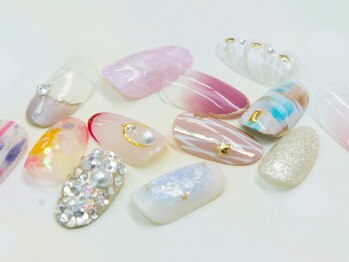 モアネイル 笹塚店(MOAH NAIL)