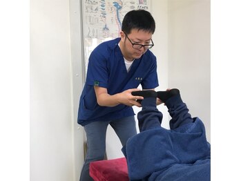 ARS 巣鴨/脚の左右差を見極め骨盤から矯正