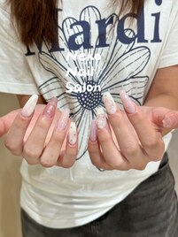 オーロラ　ガーリーネイル