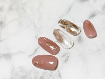 ネイルアンドアイラッシュサロン ミッタ(Mitta)/¥6600-
