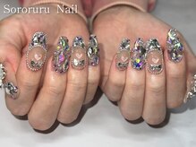 ソロルル ネイル(Sororuru Nail)/埋め尽くし×きらきらビジュー