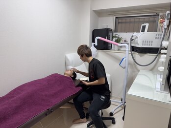 ヤマガミジム 中洲川端店(YAMAGAMI GYM)の写真/【福岡市/中洲川端駅】口コミ高評価!愛知で話題のフェイシャル”剥けないハーブピーリング”が福岡上陸♪