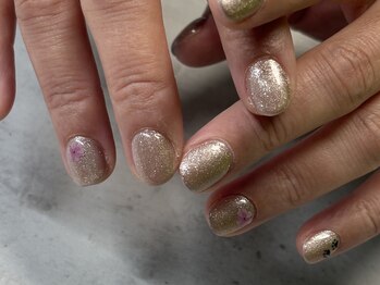 ユヌ(UNE.)/マグネット