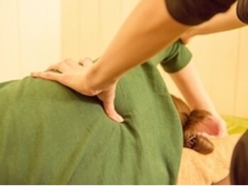 ビーラボ 王子駅前店/ガチガチ肩コリ/首コリに！