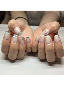 Mネイルアンドカフェ シェレステ/ミッフィーネイル!