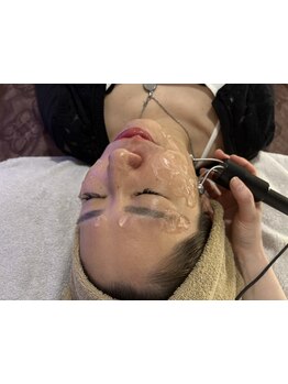 ホウレイ線・たるみ改善！予防ケア