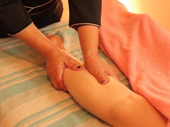 リンパマッサージ専門 ゼクシー 熊本店(ZEXY)/ふくらはぎのむくみもスッキリ！