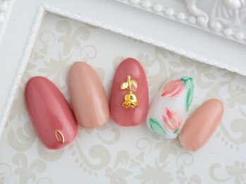 ピーチ(Peach)/お花ネイル