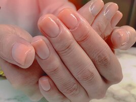 爪の乾燥・割れなどもケア