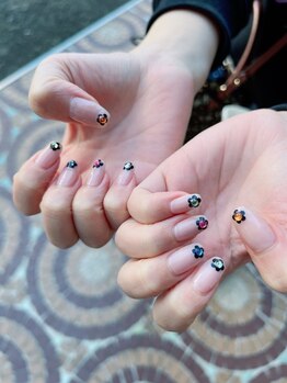 ネイルサロン リスタ(Rista)/ホロ花　カラフルストーン