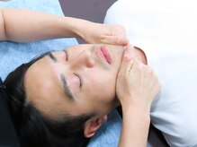 シンメトリー 熊本/痛みが少ない小顔矯正