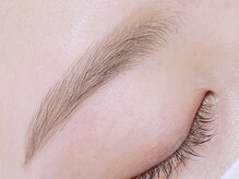 ユー アイズ(u eyes)/なだらかストレート眉