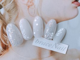 白×フラワーネイル