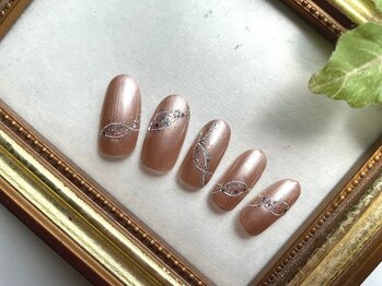 ユウコネイルズアンドエステティック ラ デェス(Yuko Nails & Esthetic La Deesse)/ゴールドコース (定額制)¥8000