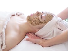 サロンドエタニティ ハピネス(salon de eternity)の雰囲気（ダウンタイムなしハーブでツヤ感、透明感のある綺麗なお肌へ！）