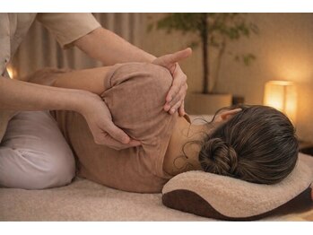 癒楽の写真/【当店人気No.1】
肩甲骨はがしで首肩こり・姿勢改善！