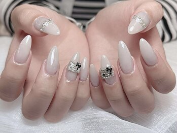 ブイピーネイル 新大久保(VP nail)/長さだし&やり放題90分