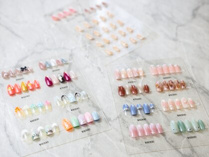 ジュエルネイル(Jewel nail)の写真