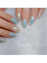 フリージア(Freesia)/夏ネイル