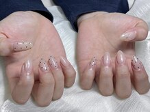 ナナマルニ(702)/トレンド♪ドットネイル