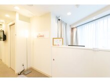 Q1：「脱毛」や「エステ」に行ったことがなく、緊張するし不安です。