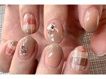 チェックネイル