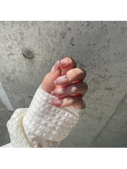 ムーイ 外苑前(mooi.)/mirror gradation