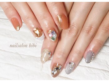 ネイルサロン ビビ(bibi)/満載