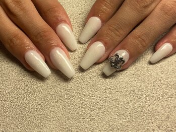 ネイルサロン フィフスアベニュー(Fifth Avenue)/ホワイトスカルプ