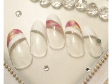 ネイルサロン リベルテ(Nailsalon LIBERTE)/ランダムピーコック￥12500