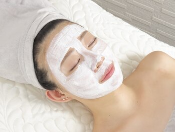 ノア 新宿(Noa)の写真/【効果大◎紫外線が強くても当店人気の美白美容液導入で、季節に負けないクリアなお肌へ導きます☆】