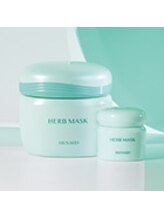 メナードフェイシャルサロン 岡町/薬用ハーブマスク