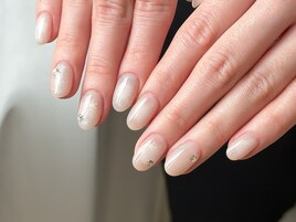 ホワイトスノーネイル