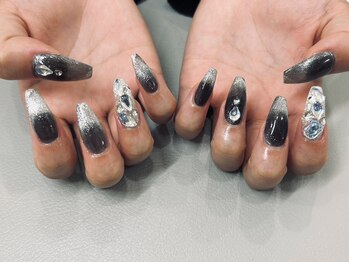 モモ 京橋(momo)/120分アート(長さだし)