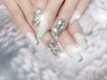 ハッピービューティー(Happy Beauty)/ストーン敷き詰め