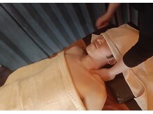 いやしとほぐし 桃谷店の雰囲気（落ち着く店内でゆったり癒し時間。ゆったり流れるBGM♪）