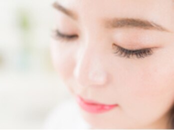 ベル(belle)の写真/実力派アイリストが丁寧なカウンセリングで一人一人違う目元の状態に合わせて似合うデザインをご提案♪