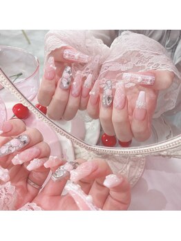 ワイベール 新宿東口店(YVeil)/