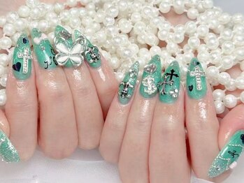クイーンズネイルサロン(Queen's nail salon)/持ち込みデザイン